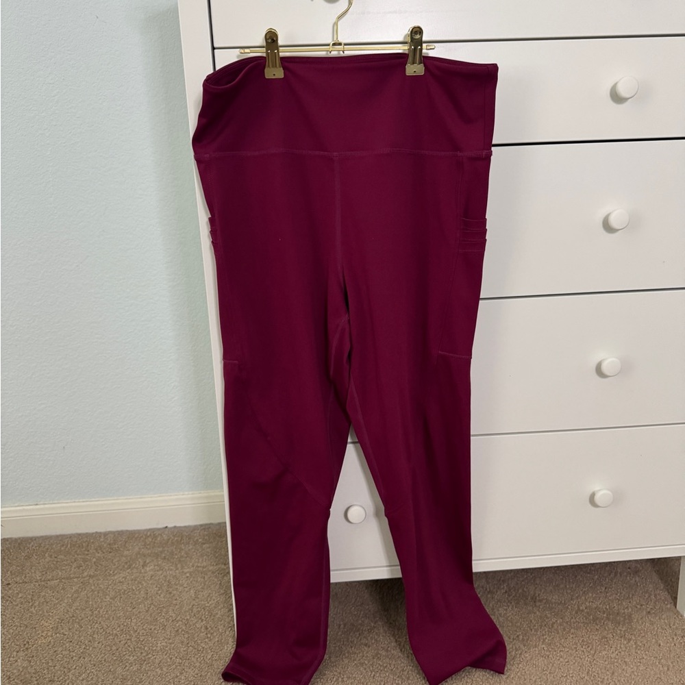 Zyia Burgundy 3 pocket 14-16 High-Waisted Leggings